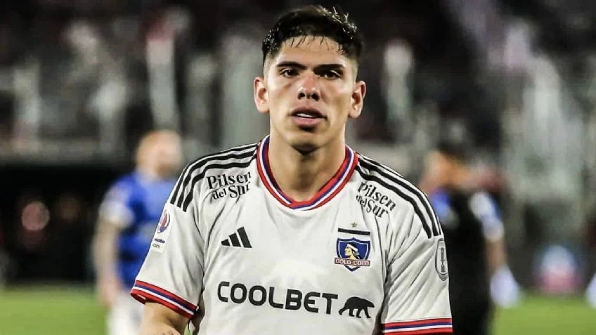 Carlos Palacios: 