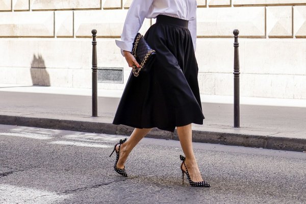 Estas 3 faldas que acaban de llegar a Zara son las favoritas de las milanesas para  vestir elegante