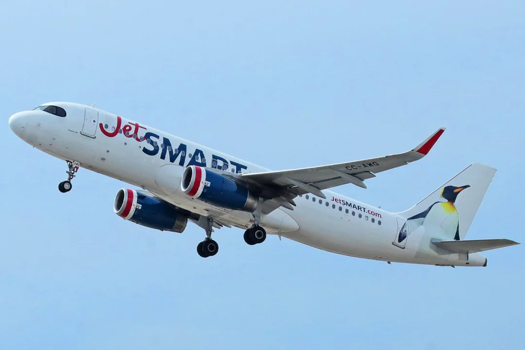 El primer avión con matrícula chilena empezo a operar en vuelos de cabotaje
