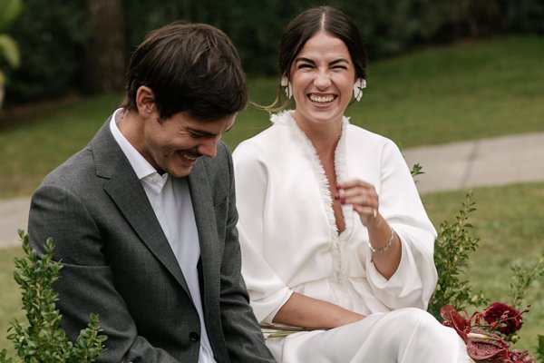 La novia manchega que triunfó con su caftán y sus pendientes de porcelana