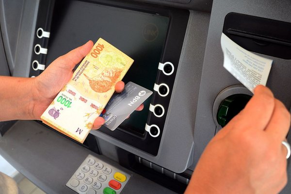 Anunciaron cronograma de pago de sueldos para estatales correntinos
