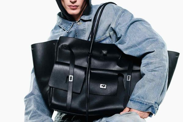 Balenciaga y su nueva campaña Bel Air con Kate Moss y Juyeon
