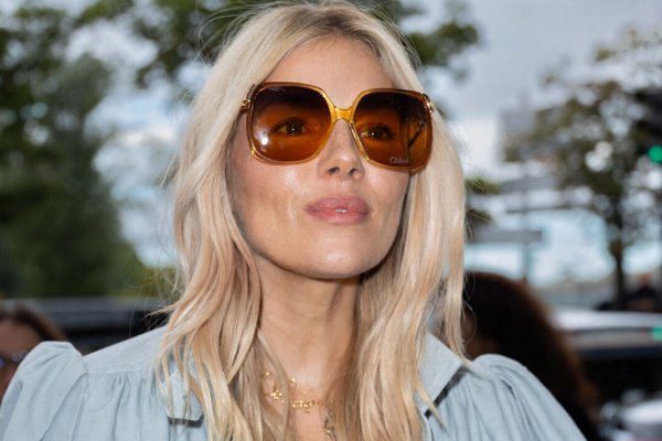 El rubio boho blonde de Sienna Miller confirma que es la tendencia de color de pelo rubio en 2024