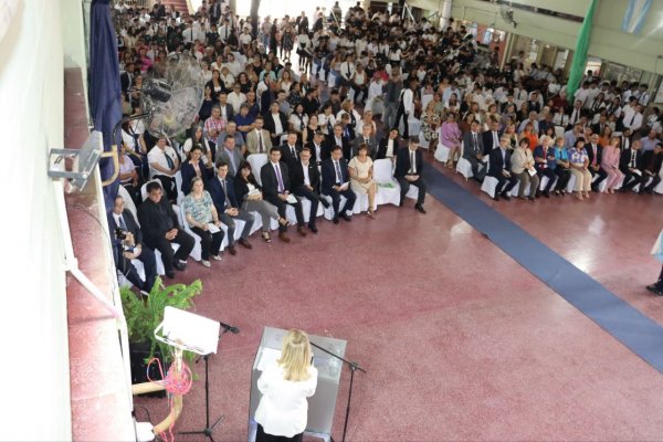 Festejos por los cien años de la Escuela Técnica Juana Manso