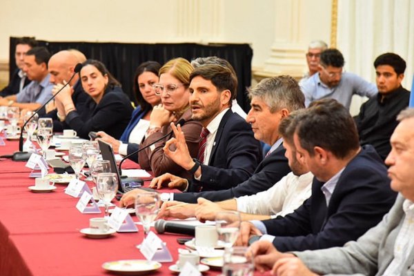 Pullaro en la Junta de Seguridad: “La baja de la violencia, en un contexto de recesión, es única”