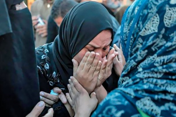 Matanza indetenible: mueren al menos 10 palestinos por otro bombardeo israelí en sur de Gaza