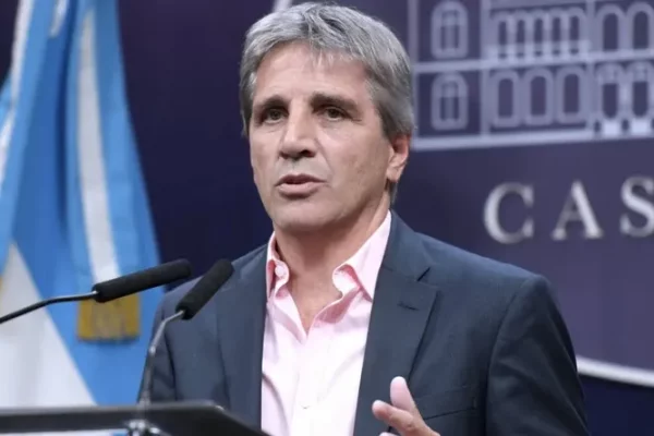 El caso Goya: Toto Caputo mandó una carta a gobernadores para que cesen algunas tasas municipales