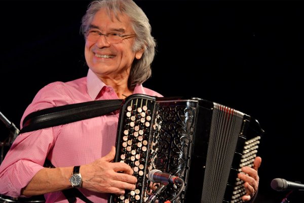 Raúl Barboza regresará a Rosario para ofrecer un concierto en la Lavardén