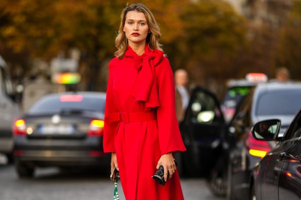 Decálogo para saber cómo combinar el color rojo en 10 looks que son una declaración de estilo