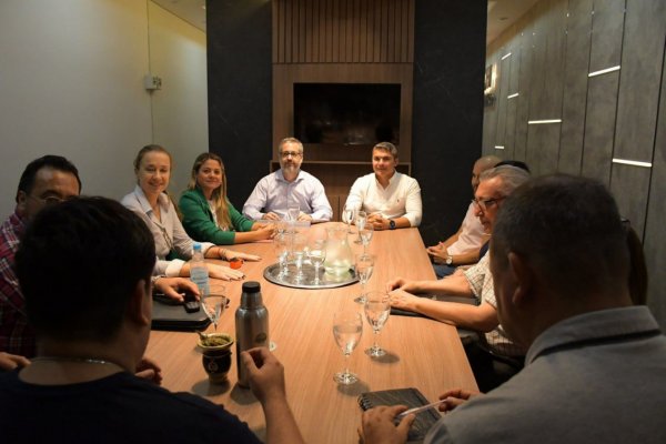 Tassano anunció bono de fin de año de 300 mil pesos en tres cuotas para municipales