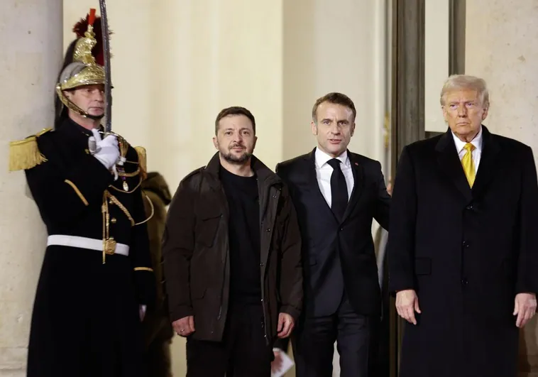 Zelenski condiciona la propuesta de Macron de desplegar tropas extranjeras en Ucrania a su entrada en la OTAN