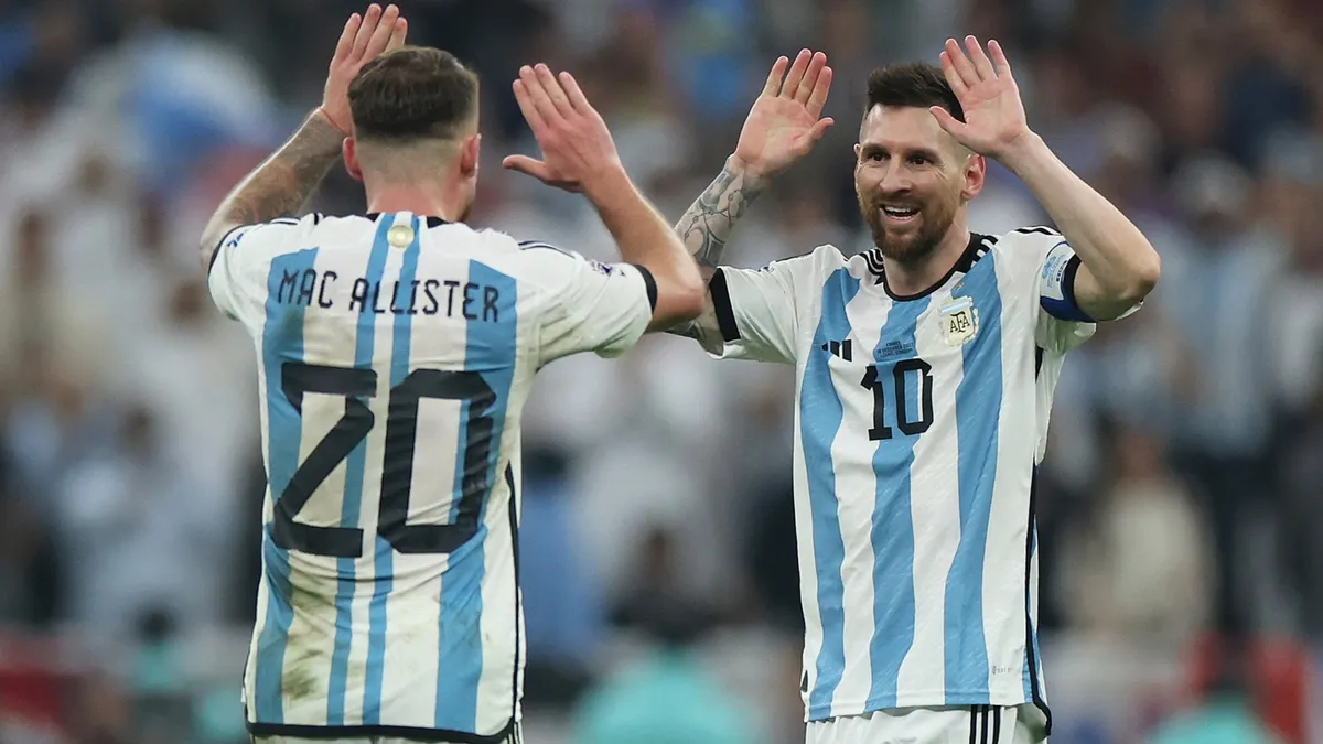 Alexis Mac Allister, contundente sobre Messi en la Selección: 