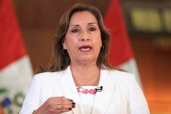 La presidenta de Perú pidió «abrir el debate» sobre la pena de muerte para violadores de menores