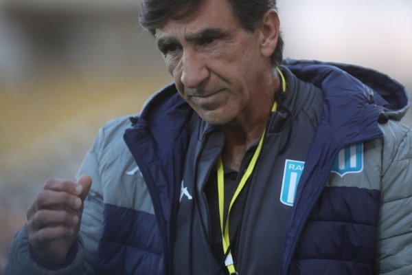 El ex River que quiere Racing si se va Juanfer Quintero