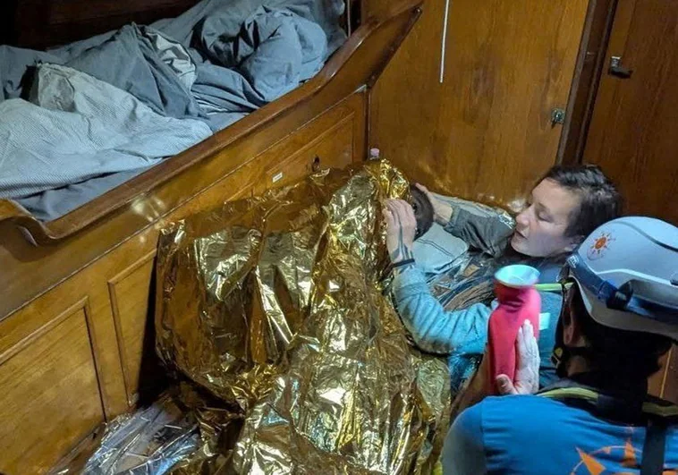 Yasmine, la náufraga de 11 años que sobrevivió al Mediterráneo termina en un centro de menores siciliano