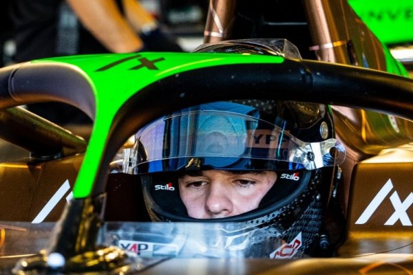 Nicolás Varrone completó las pruebas en la Fórmula 2 y sueña con la Fórmula 1