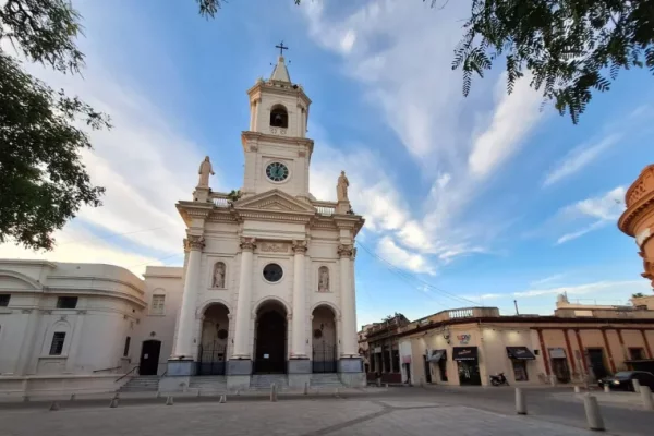 Culmina la semana y continuan las altas temperaturas en Corrientes, hoy la máxima de 35ºC