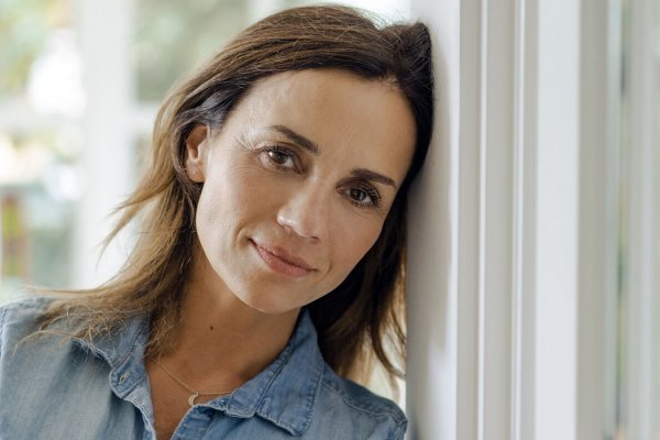 Las mujeres inteligentes utilizan estos 4 pequeños trucos del Feng Shui para rodearse de calma y felicidad