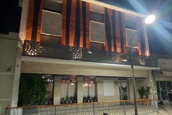 Nogoyá celebra: Hotel Luz comenzó su camino de reapertura total.