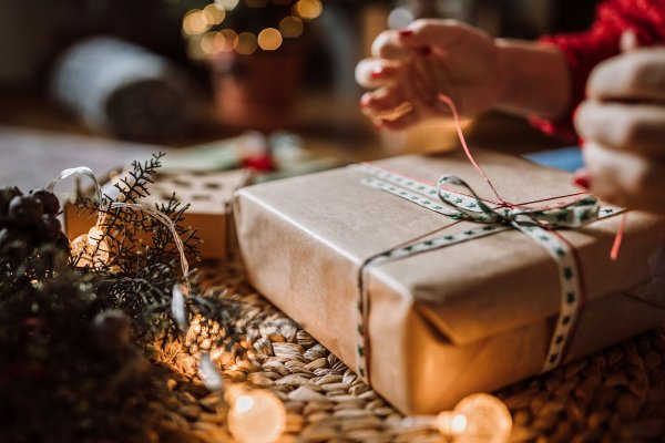 10 formas originales de envolver tus regalos de Navidad para que estos brillen aún más
