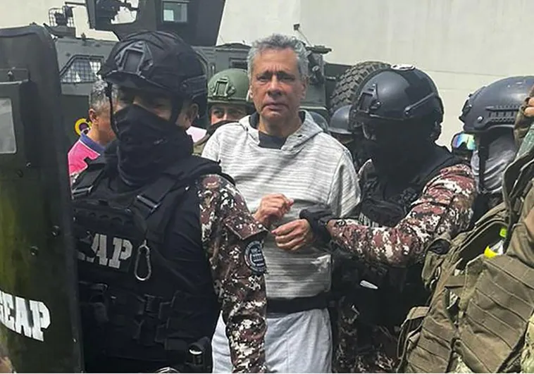 Maduro convierte a los asilados en la embajada argentina en rehenes canjeables