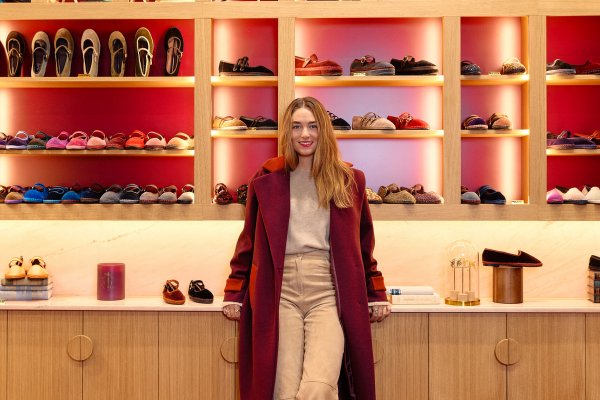 Beatriz de los Mozos, creadora de los zapatos que lleva la realeza europea: 