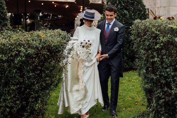 La novia vasca que combinó su vestido con un sombrero cordobés y se inspiró en Diane Keaton