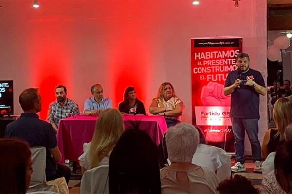 El Gen ratificó su pertenencia a Unidos y plantearon una constitución progresista