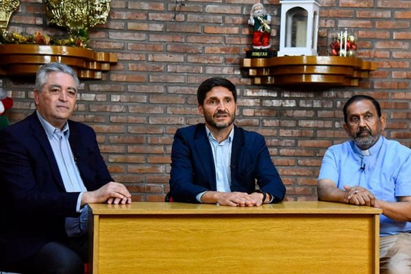 En un mensaje ecuménico de fin de año, Pullaro le pidió “a Dios que gobierne esta provincia”