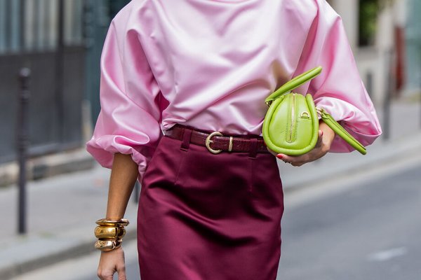 Los colores que serán tendencia en 2025 y cómo combinarlos para crear un look de experta en moda