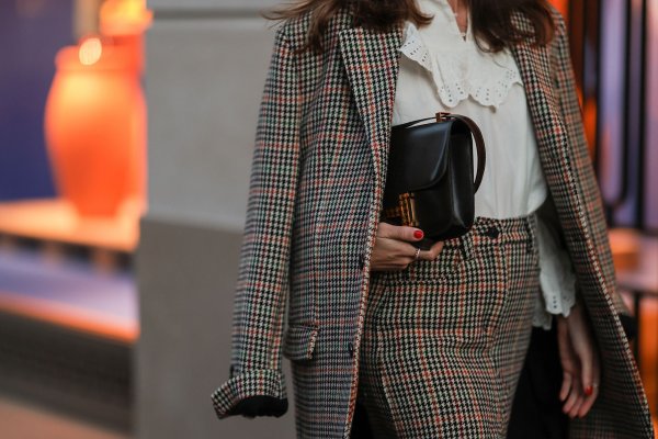 Cómo llevar desde hoy la falda más tendencia de esta primavera (y dónde encontrarla)