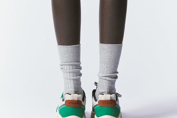 VEJA x BIMBA Y LOLA
