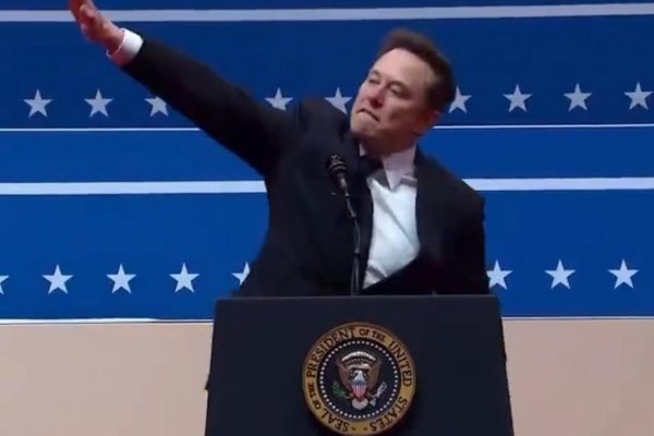 Polémica por el gesto de Musk que algunos vinculan con el saludo nazi en un evento trumpista
