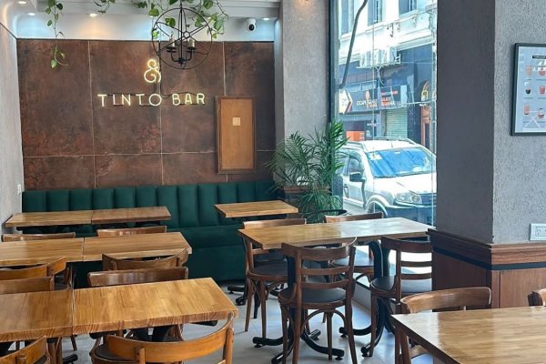 Bares de café especialidad y vino, una tendencia que crece en Buenos Aires .
