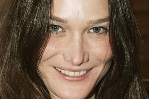 Jean-Paul y Raphaël Enthoven y Carla Bruni: triángulo amoroso en Marrakech