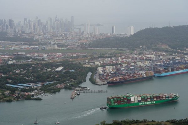 De Panamá a España: China afila su hegemonía marítima