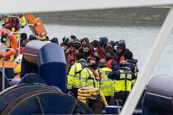 Los refugiados en el Reino Unido podrán quedarse, pero sin posibilidad de solicitar la ciudadanía bajo las nuevas reglas migratorias