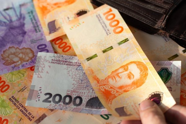 AL CAJERO! Este Lunes comienza el pago del plus en Corrientes