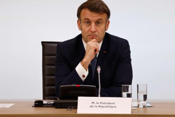 Macron aprovecha la brecha con EE.UU. para intentar asumir el liderazgo europeo sobre la guerra en Ucrania