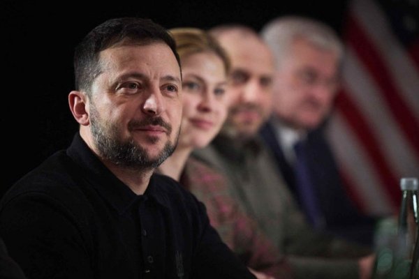 Ucrania aún tiene confianza en Zelenski: «No me gusta, pero tiene el coraje de protegernos»
