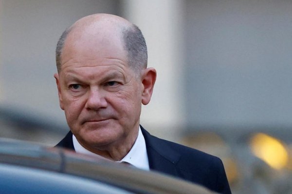 La mayoría de los alemanes contradicen a Scholz y apoyan enviar tropas de paz a Ucrania