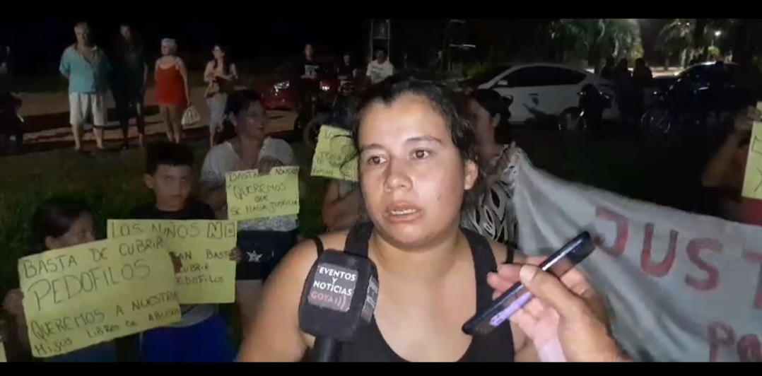Mamá de la nena