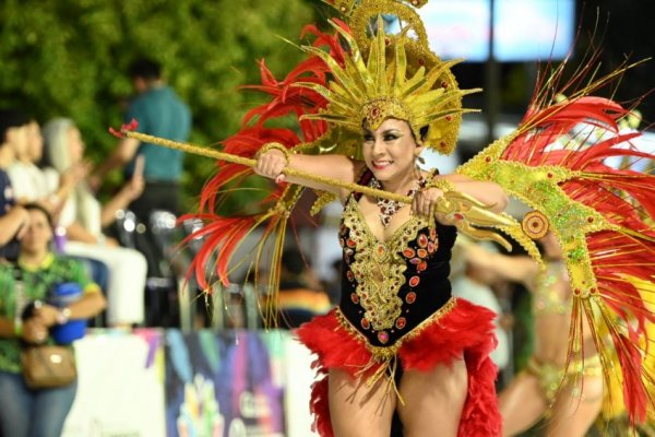 Ara Pora es la comparsa ganadora de los Carnavales Barriales 2025