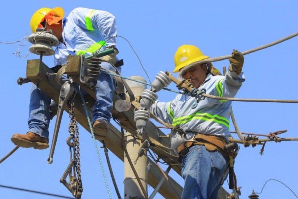A LO MILEI! Un candidato a gobernador de Corrientes quiere privatizar la DPEC