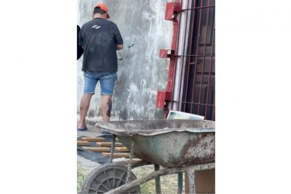 Llevaba más de 10 kilos de droga en una carretilla