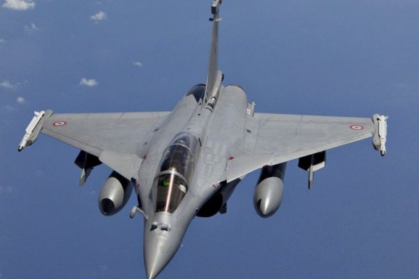 Ucrania utiliza por primera vez aviones Mirage franceses para repeler un ataque ruso