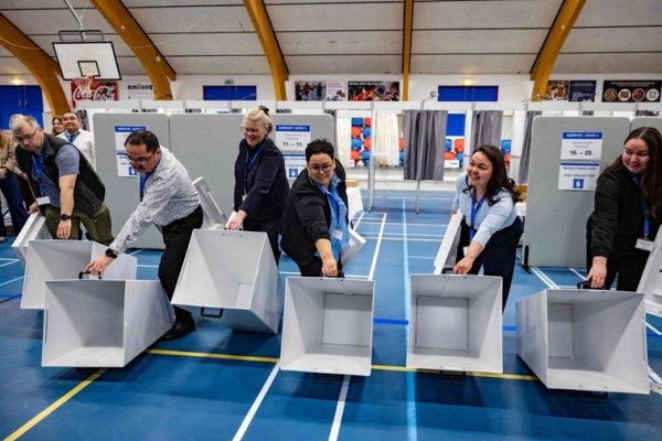 Groenlandia comienza a votar bajo la sombra de Trump