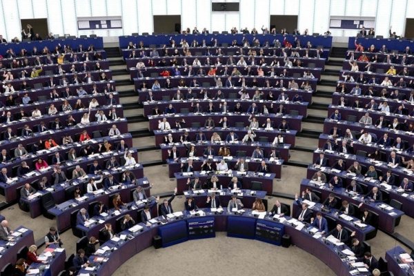 La Policía belga investiga el soborno de Huawei a una quincena de eurodiputados y realiza detenciones