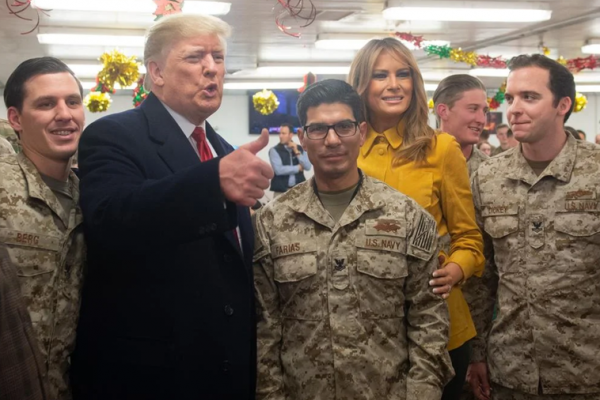 Una juez suspende el veto de Trump a las personas transgénero en el Ejército