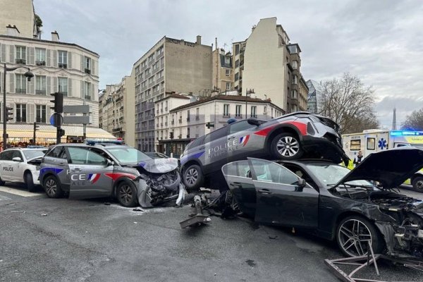Trece heridos tras una persecución policial que acaba en un rocambolesco choque en París